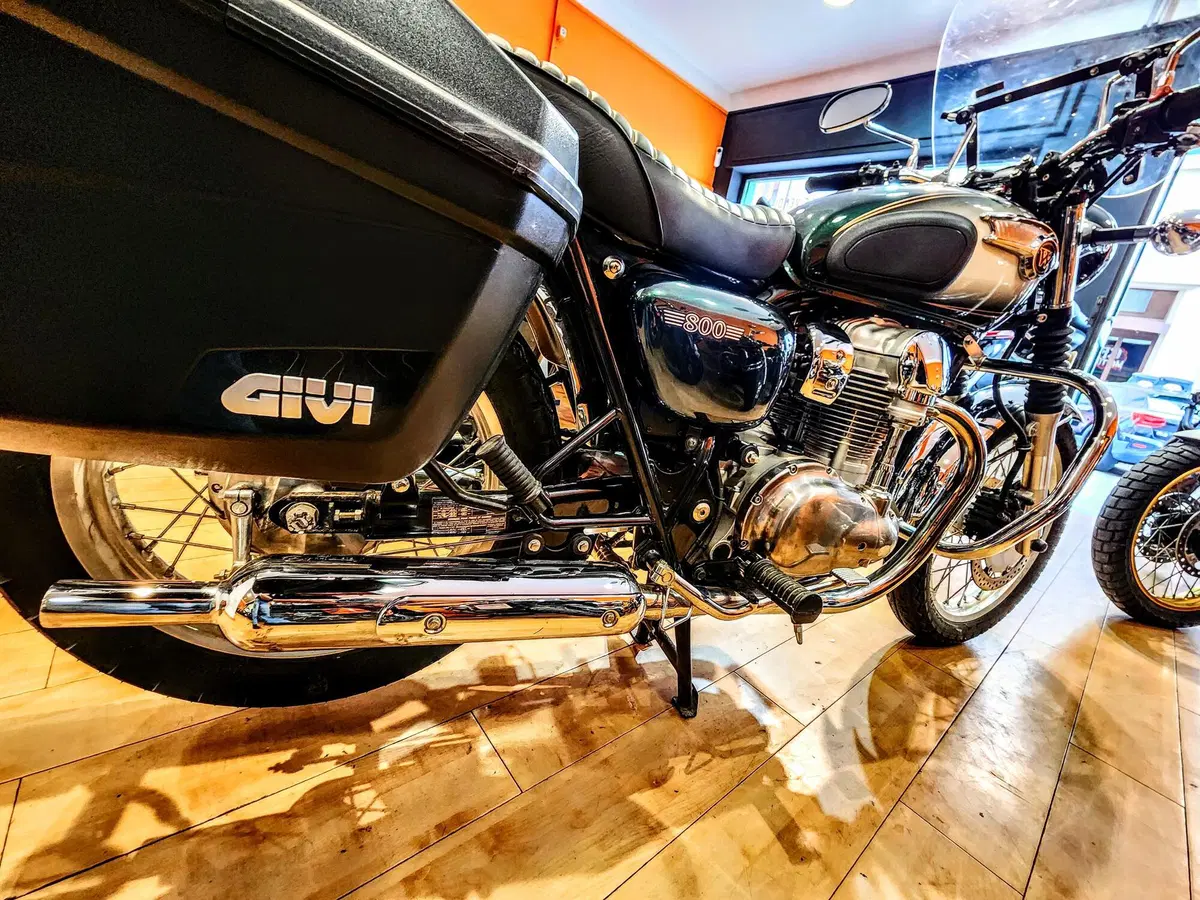 Kawasaki W 800 (2010 - 17) (14)