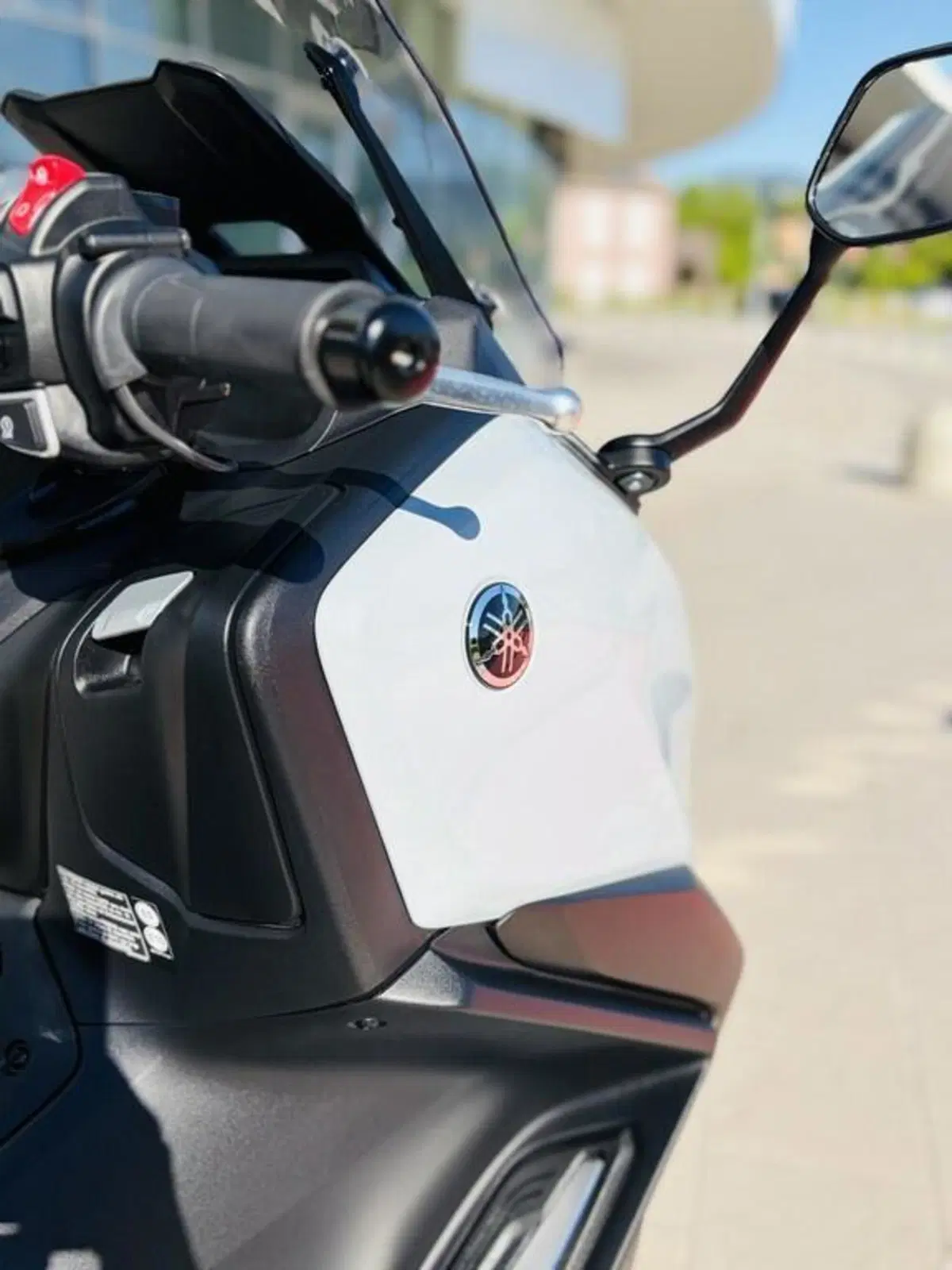 Yamaha T-Max 560 (2025 - 26) (7)