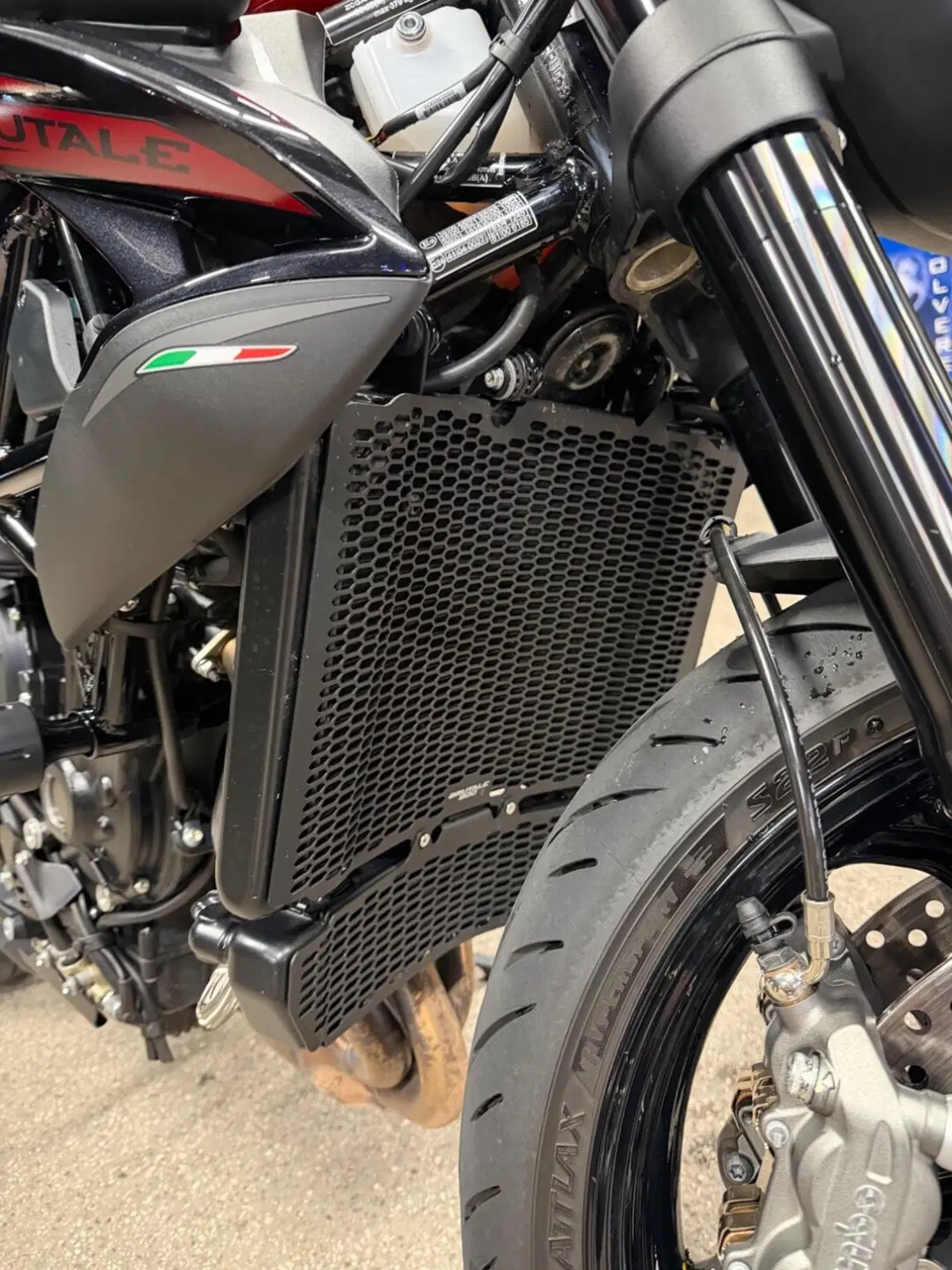 MV Agusta Brutale 800 R (2023 - 25) (8)