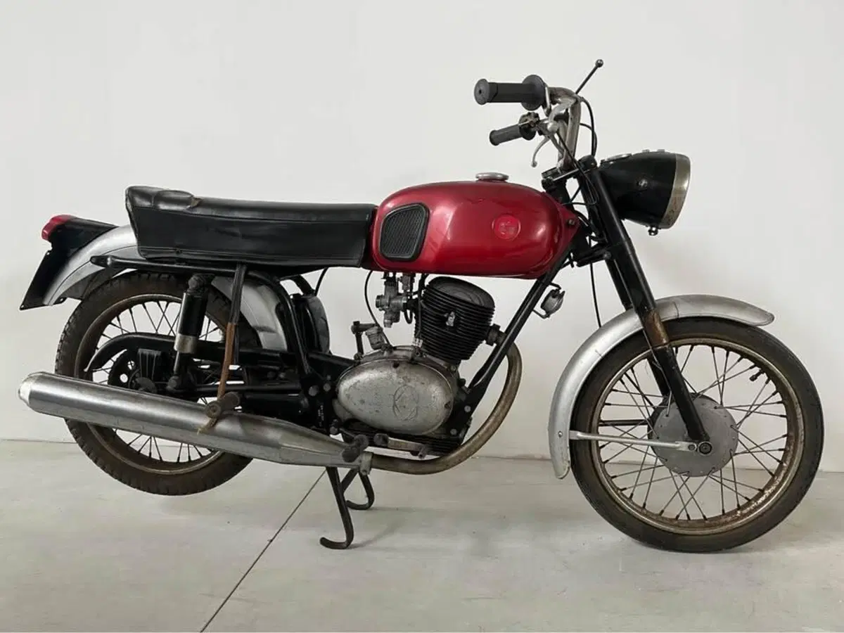 Gilera 124