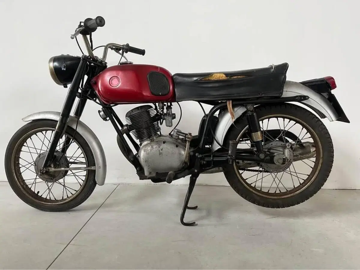 Gilera 124 (2)