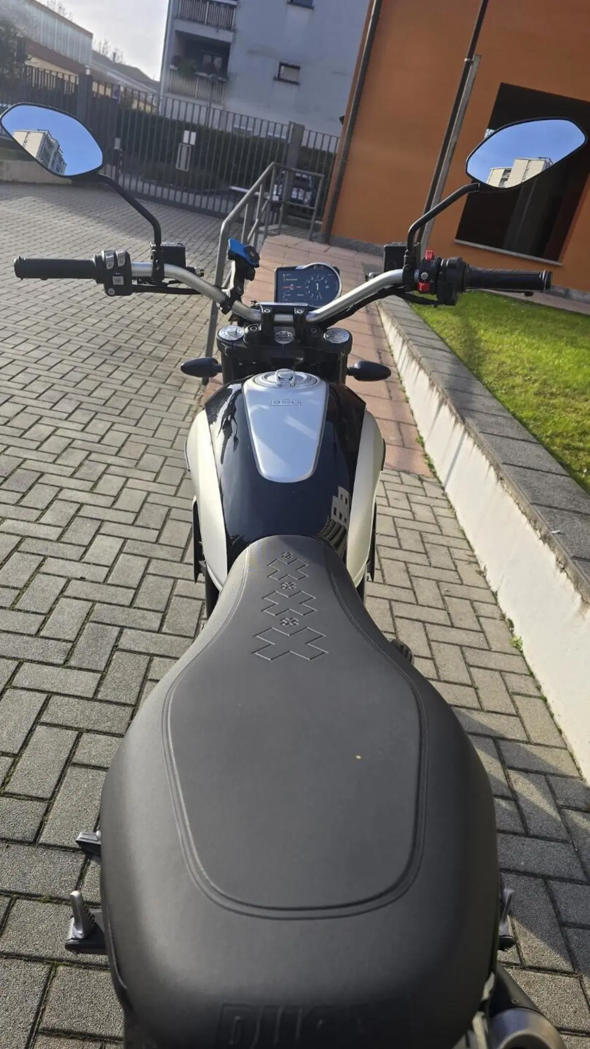 Ducati Scrambler 800 Icon (2023 - 24) (5)