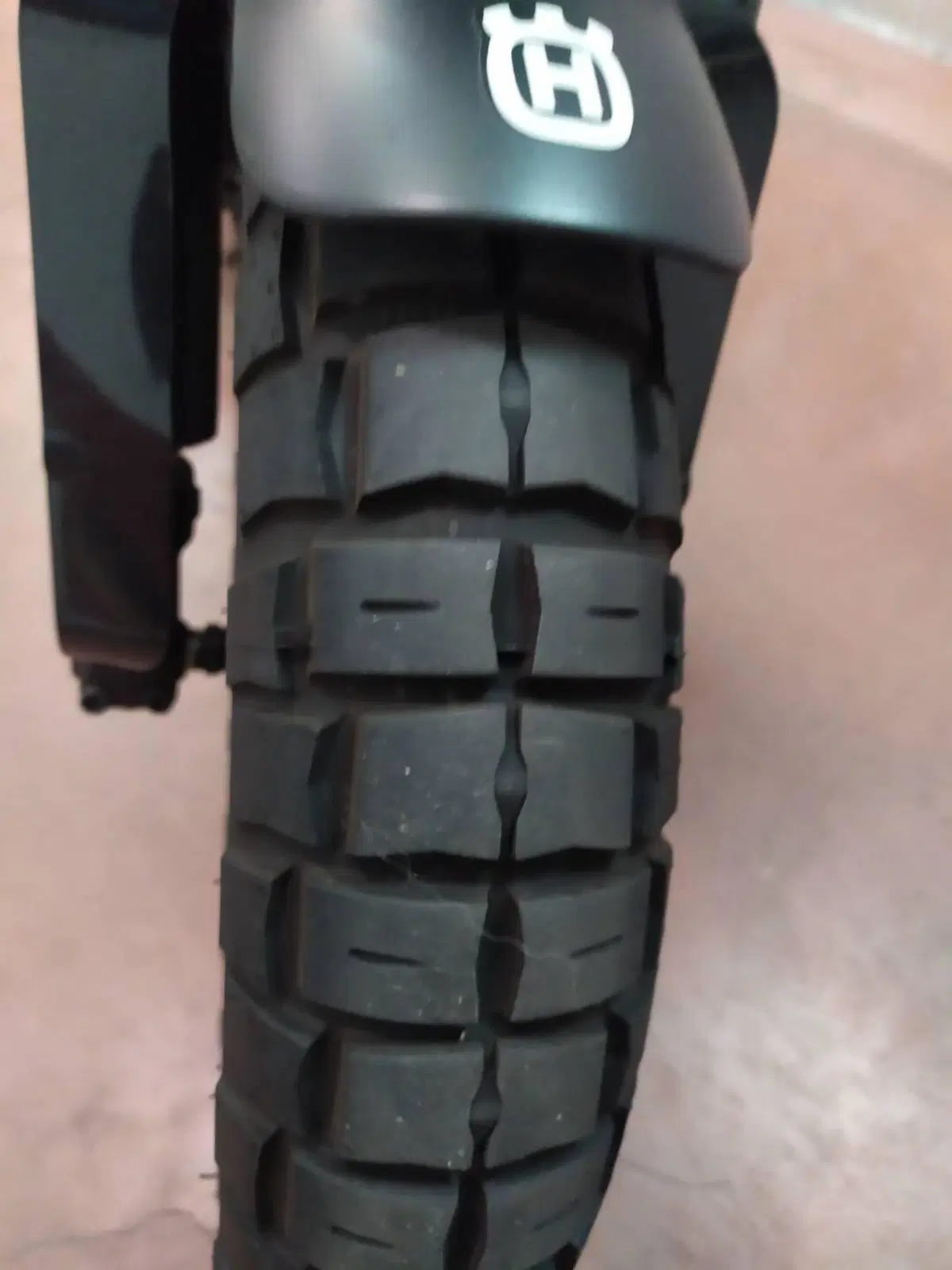 Husqvarna Svartpilen 401 (2021 - 23) (6)