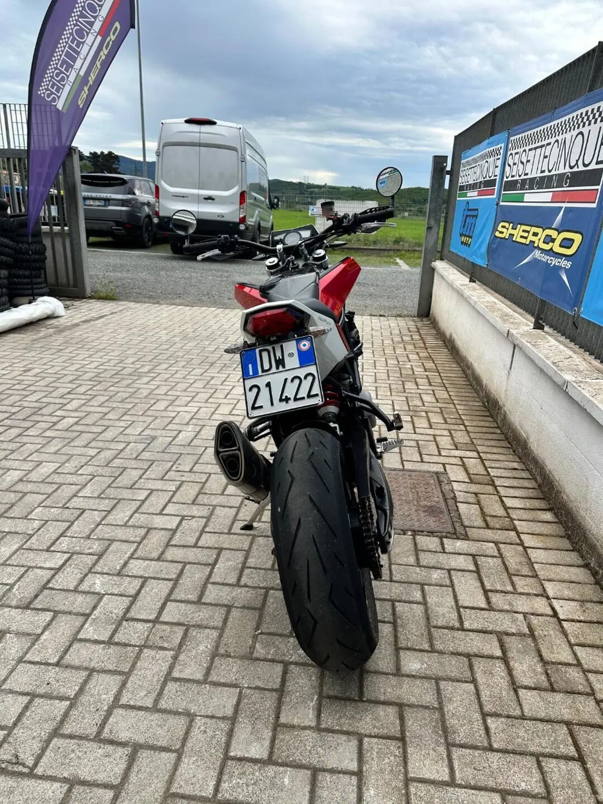 Husqvarna Nuda 900 R (2011 - 13) (3)