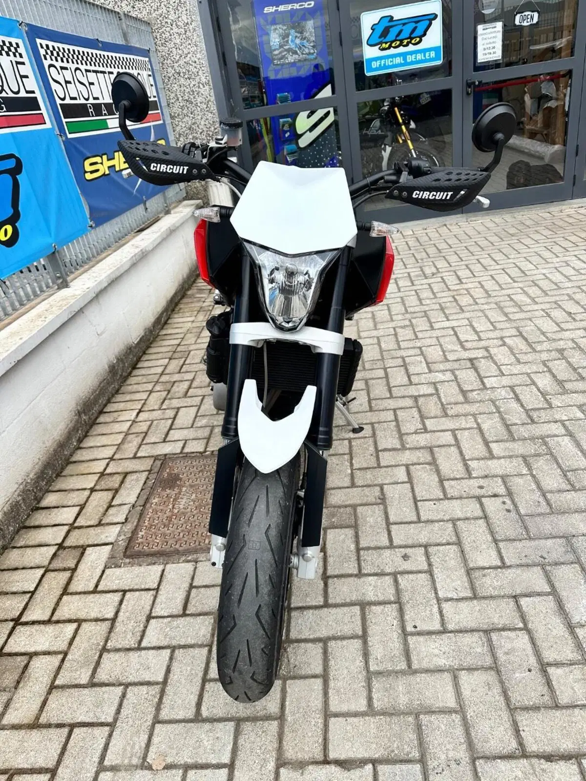 Husqvarna Nuda 900 R (2011 - 13) (4)