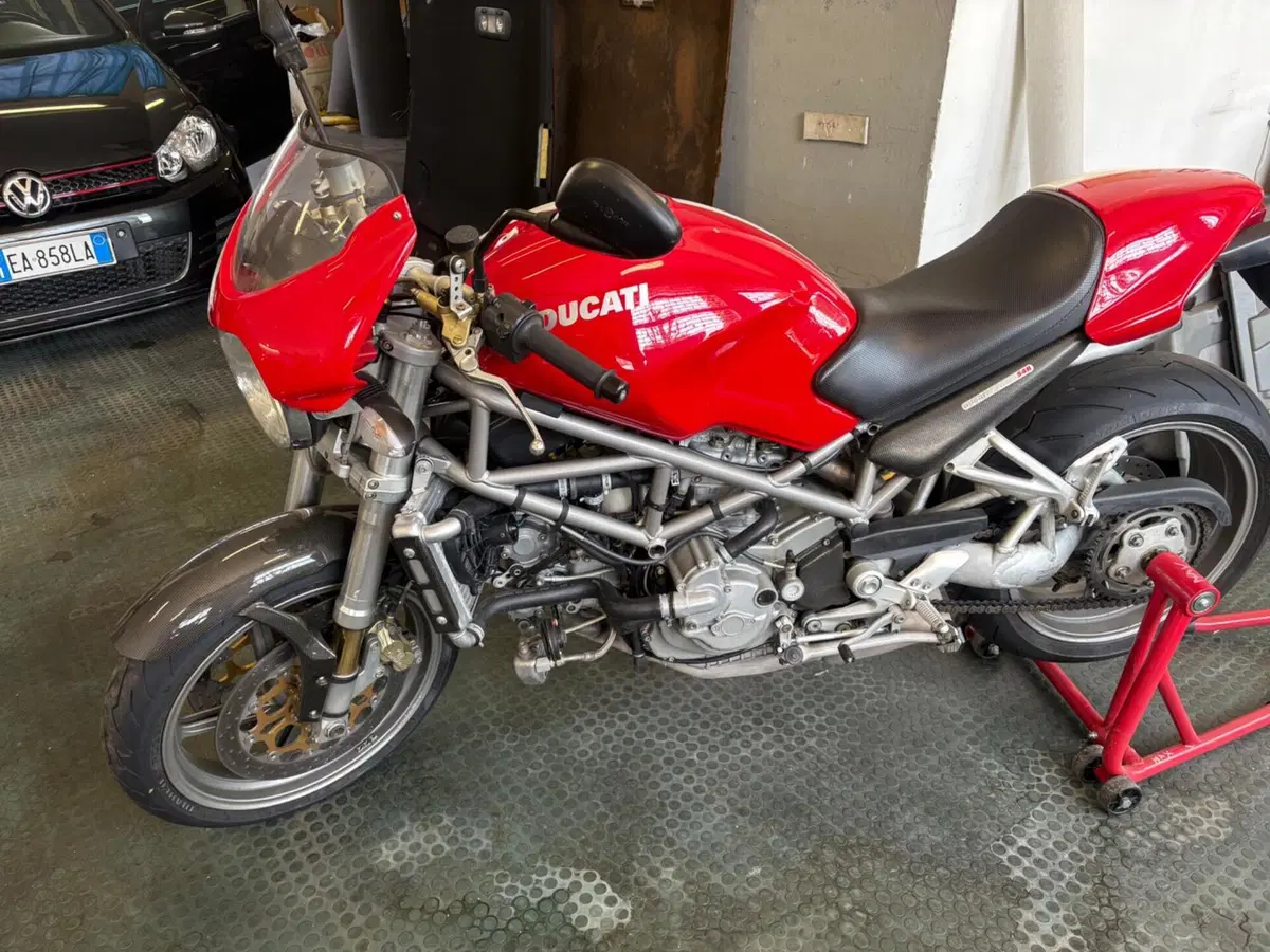 Ducati Monster S4R (2003 - 05) (2)