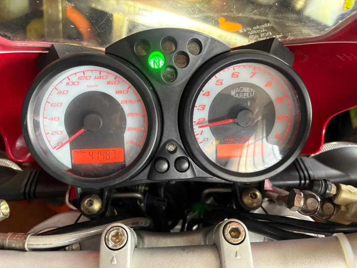 Ducati Monster S4R (2003 - 05) (5)