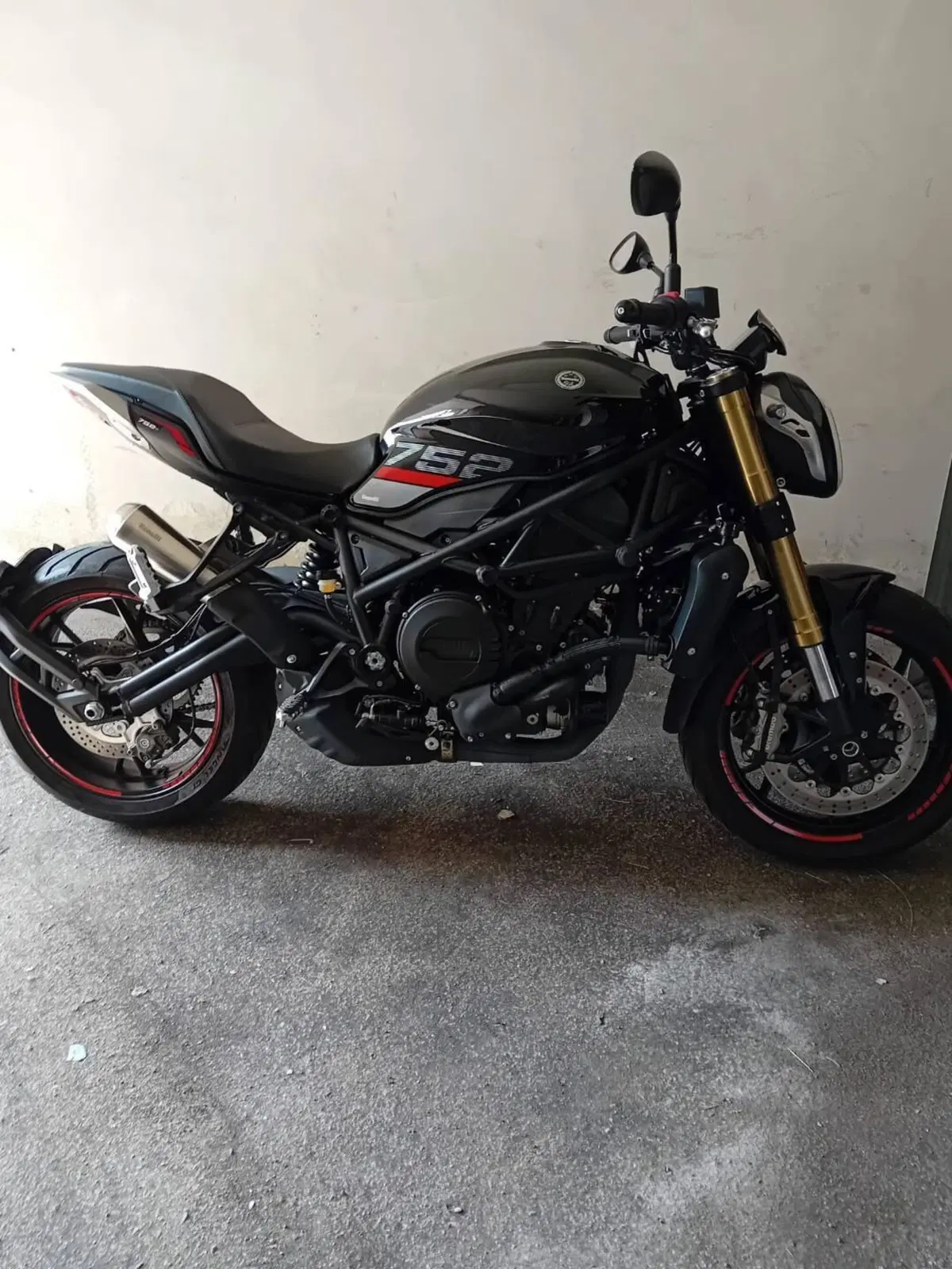 Benelli 752 S (2022 - 25) (3)