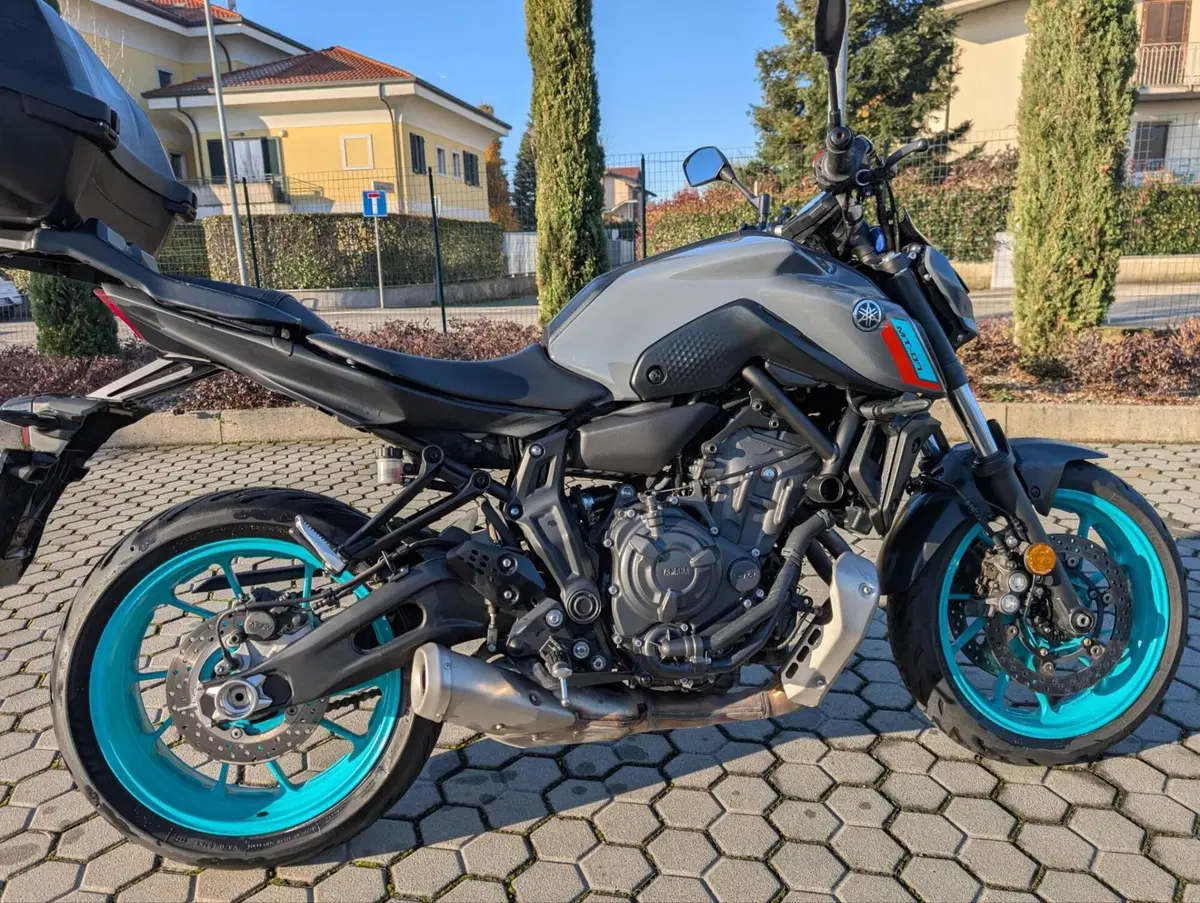 Yamaha MT-07 Pure (2023 - 25) (3)