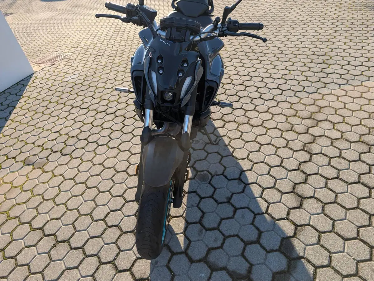 Yamaha MT-07 Pure (2023 - 25) (4)
