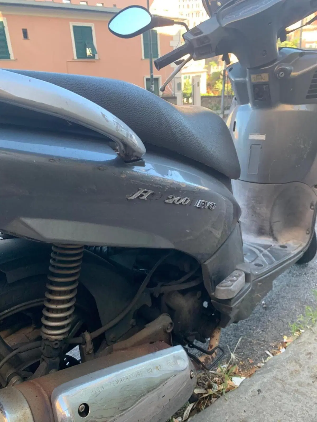 Sym HD 200 (2006 - 10)