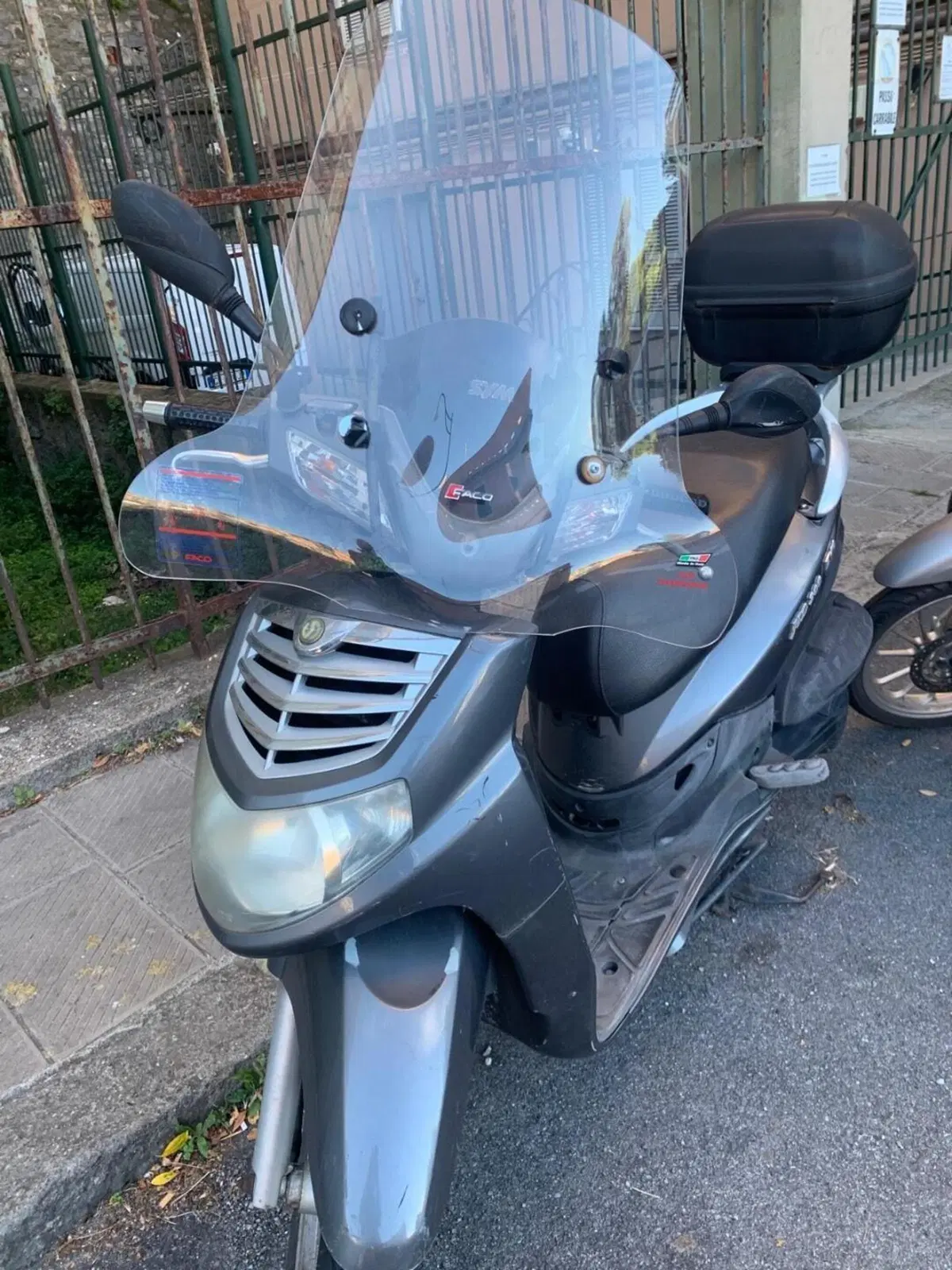 Sym HD 200 (2006 - 10) (4)