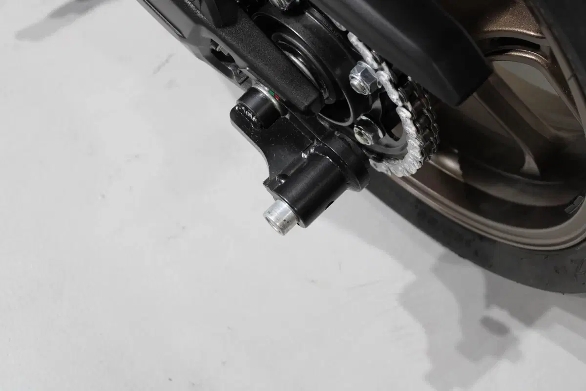 Honda CB 650 R E-Clutch (2024 - 26) (7)