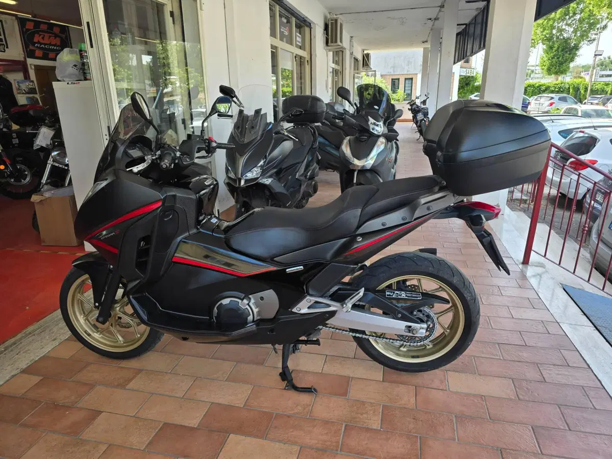 Honda Integra 750 DCT Sport (2017) (6)