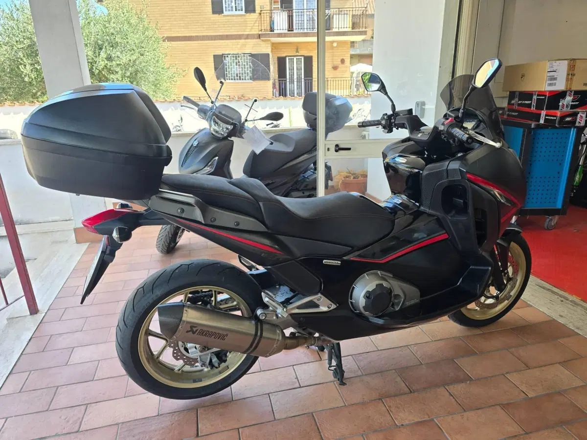 Honda Integra 750 DCT Sport (2017) (3)