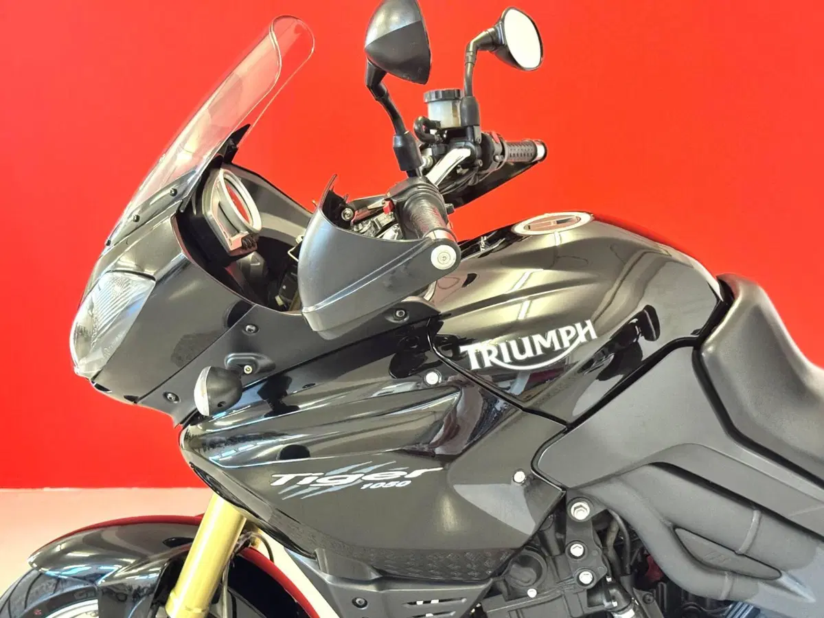 Triumph Tiger 1050 (2006 - 12) (14)