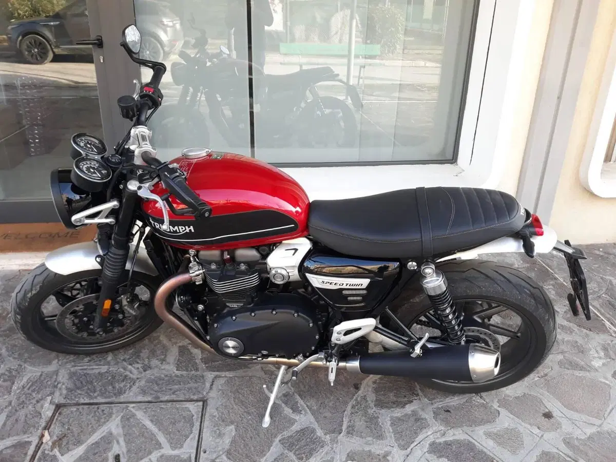 Triumph Speed Twin 1200 (2019 - 20) (5)