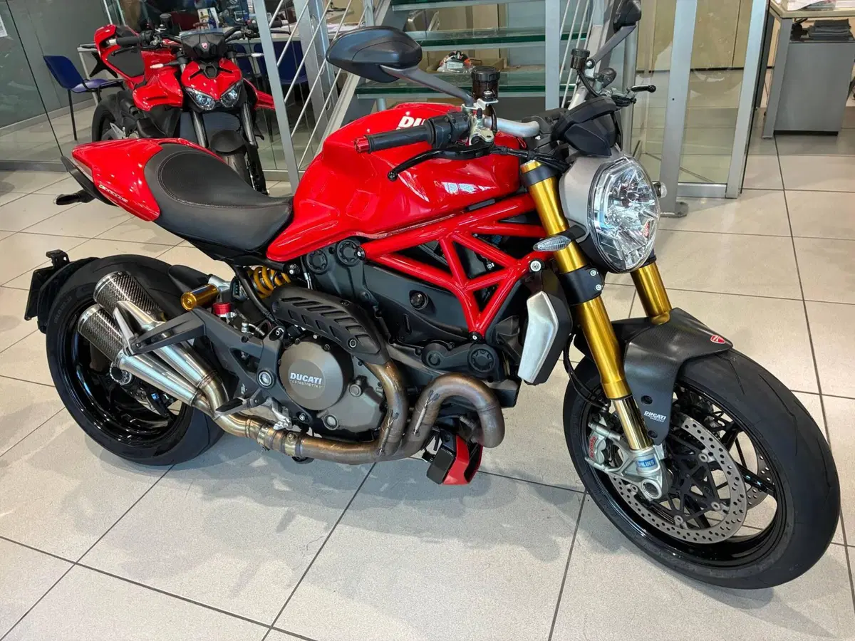 Ducati Monster 1200 S (2014 - 16) (2)