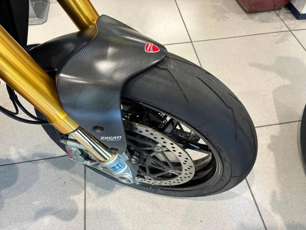 Ducati Monster 1200 S (2014 - 16) (4)