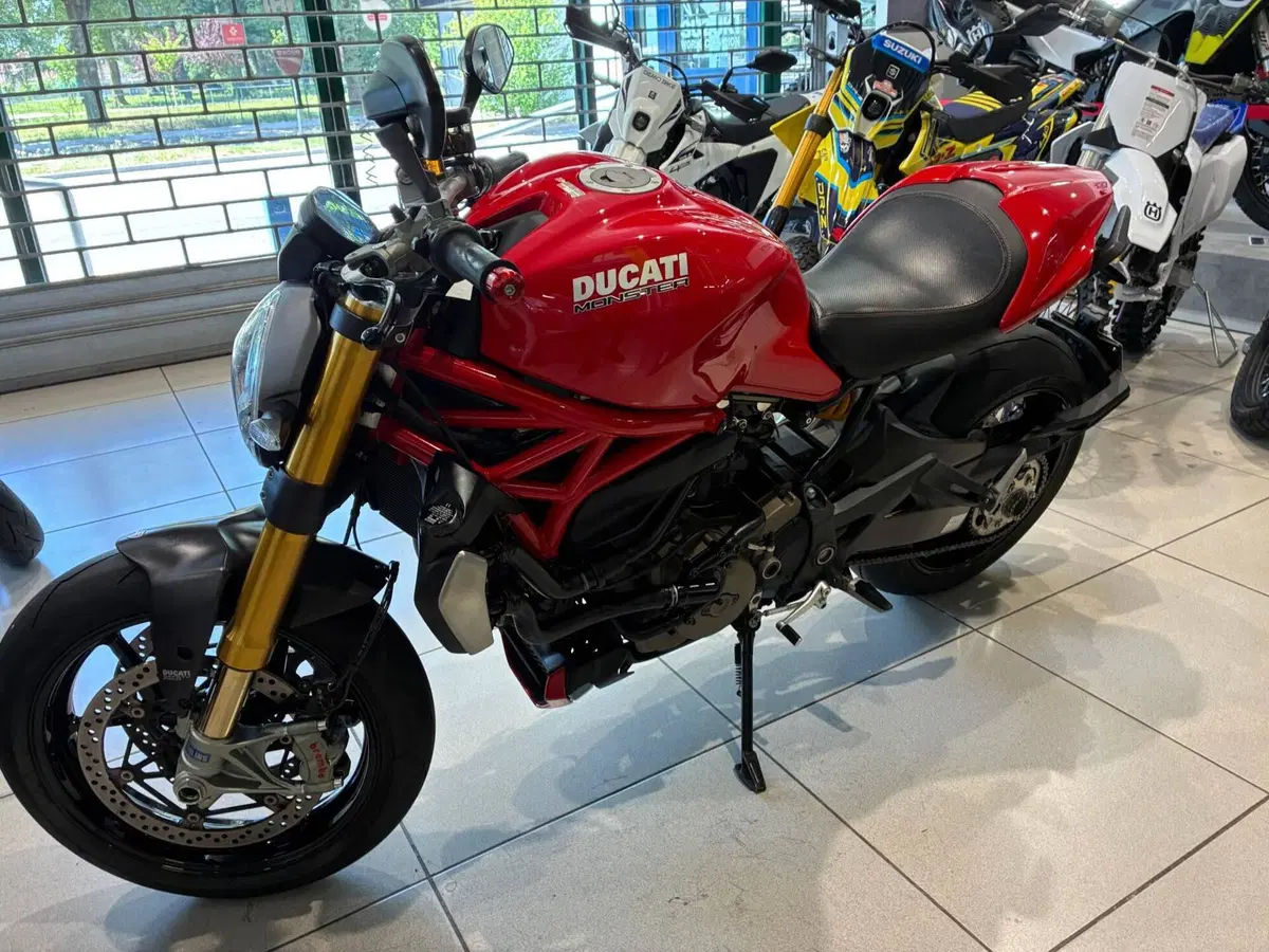 Ducati Monster 1200 S (2014 - 16) (10)