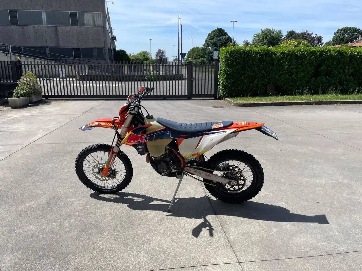KTM 250 EXC-F (2022) (5)