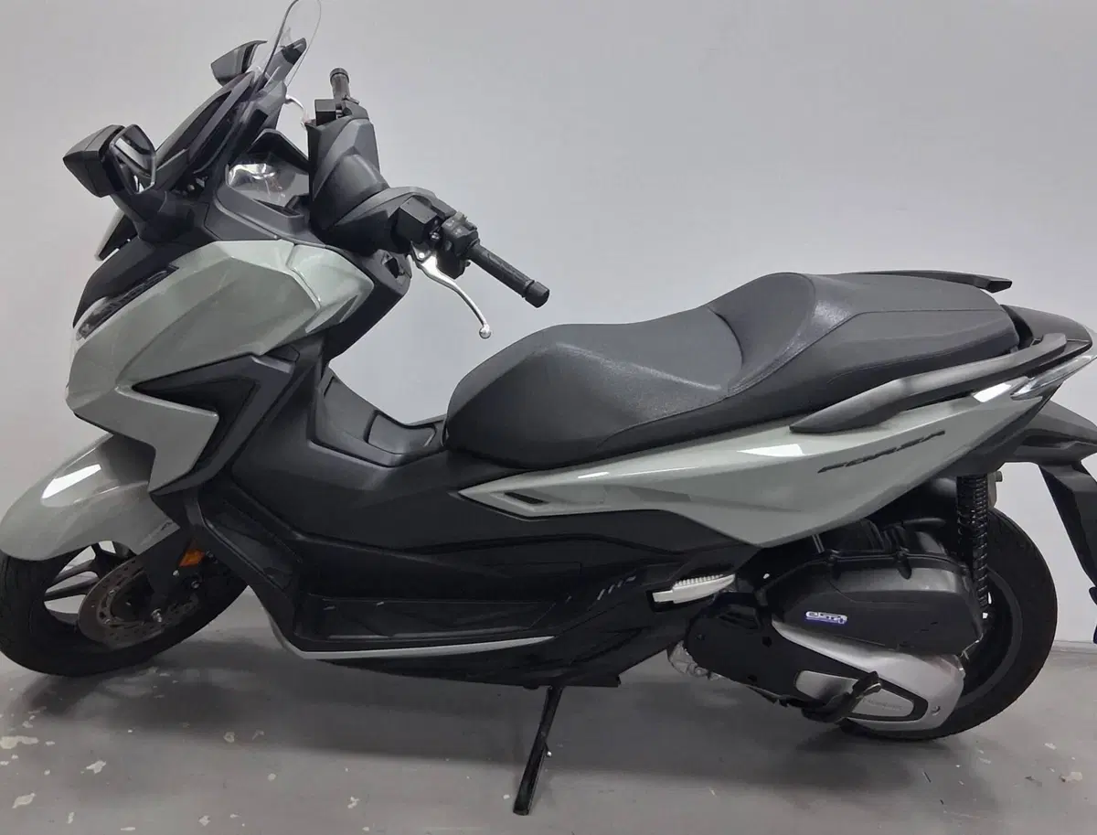 Honda Forza 125 (2022) (3)
