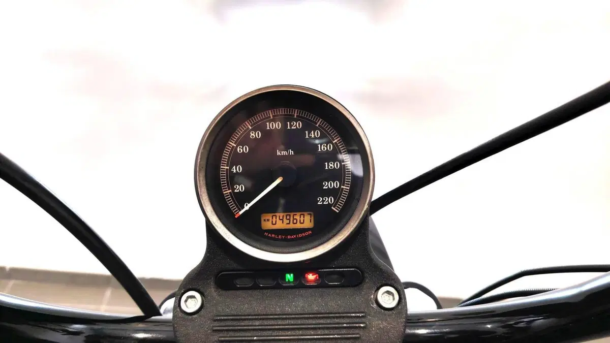 Harley-Davidson XL 1200N Nightster (2008 - 12) (14)
