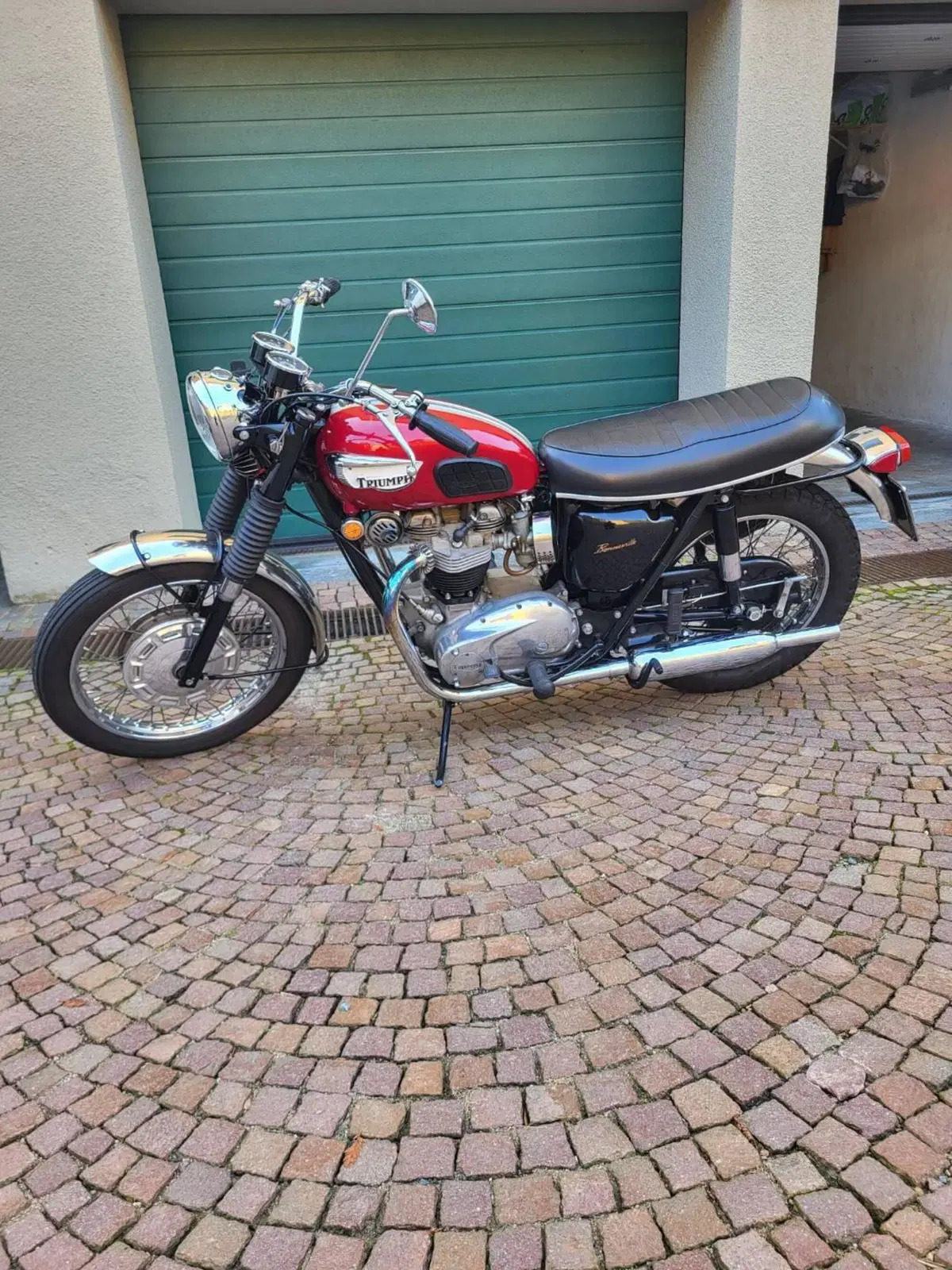 Triumph Bonneville T120R (5)