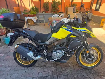 Suzuki V-Strom 650XT (2021 - 25) usata