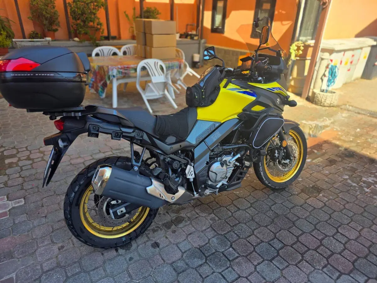 Suzuki V-Strom 650XT (2021 - 25) (5)