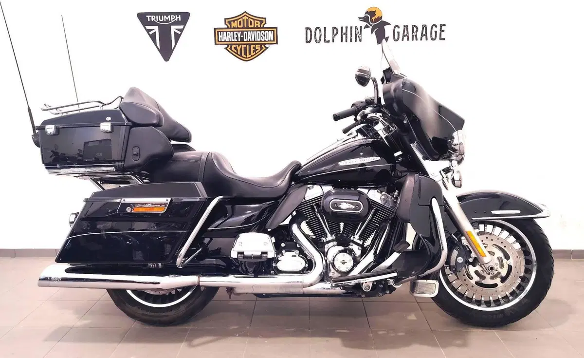 Harley-Davidson 1690 Electra Glide Ultra Limited (2010 - 13) - FLHTK (2)