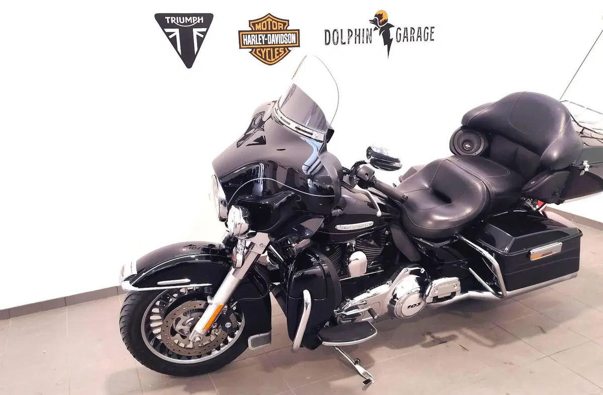 Harley-Davidson 1690 Electra Glide Ultra Limited (2010 - 13) - FLHTK (9)