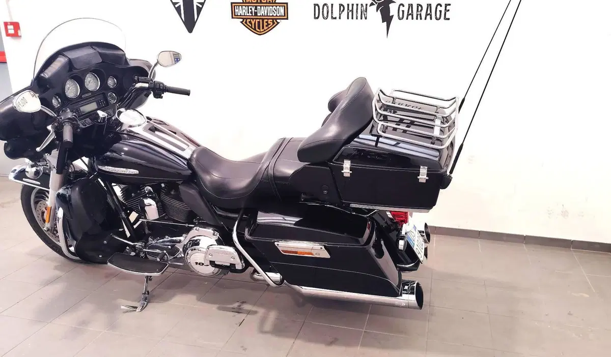 Harley-Davidson 1690 Electra Glide Ultra Limited (2010 - 13) - FLHTK (10)
