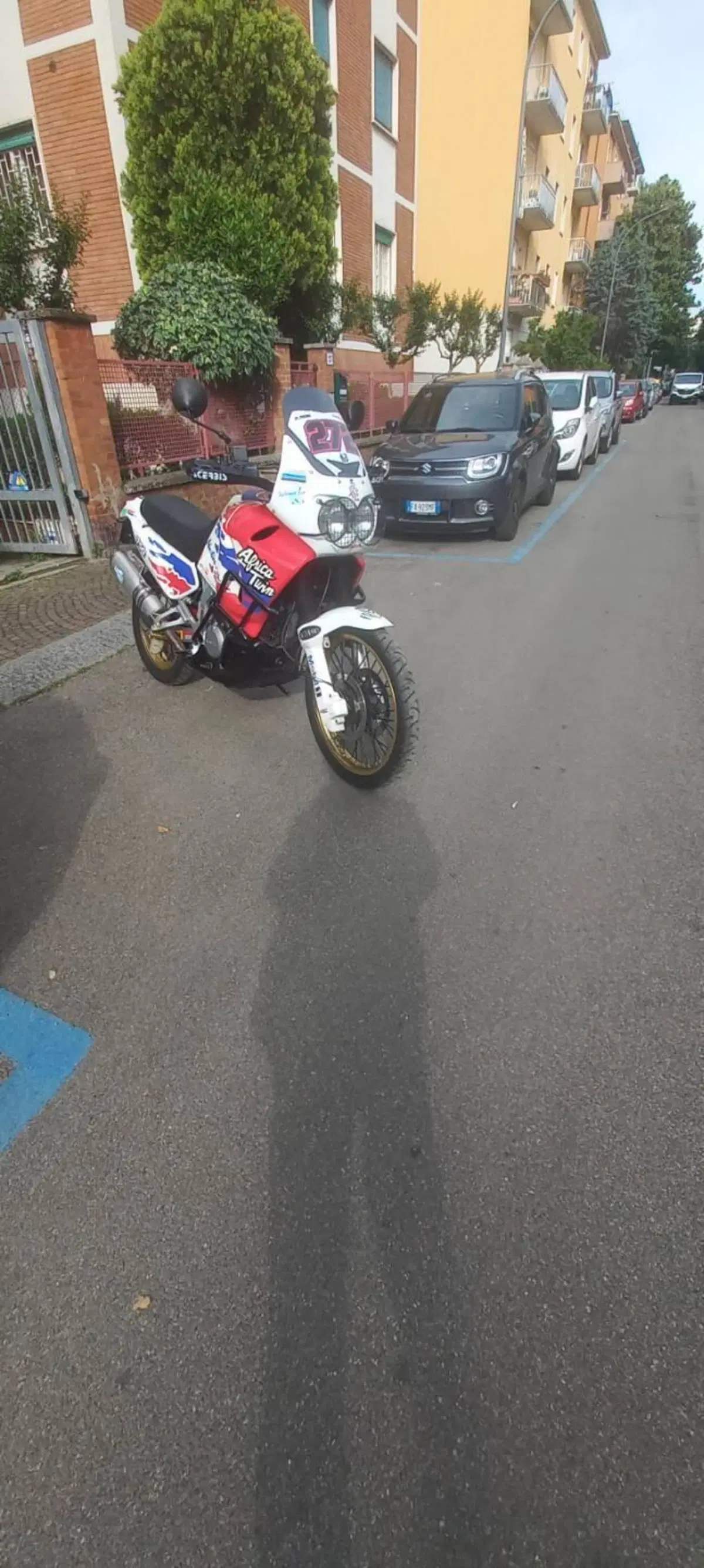 Honda Africa Twin XRV 750 (1993 - 95) (4)