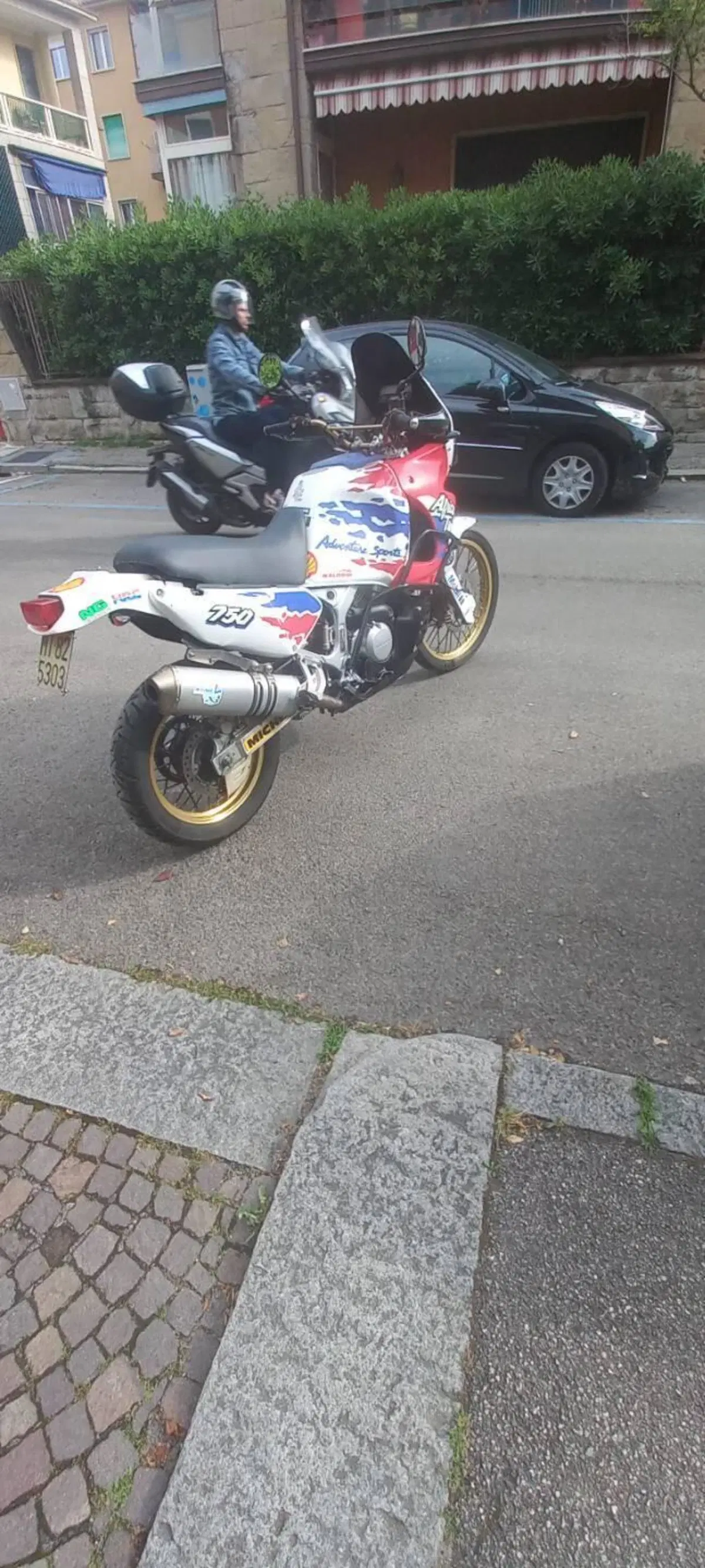 Honda Africa Twin XRV 750 (1993 - 95) (6)