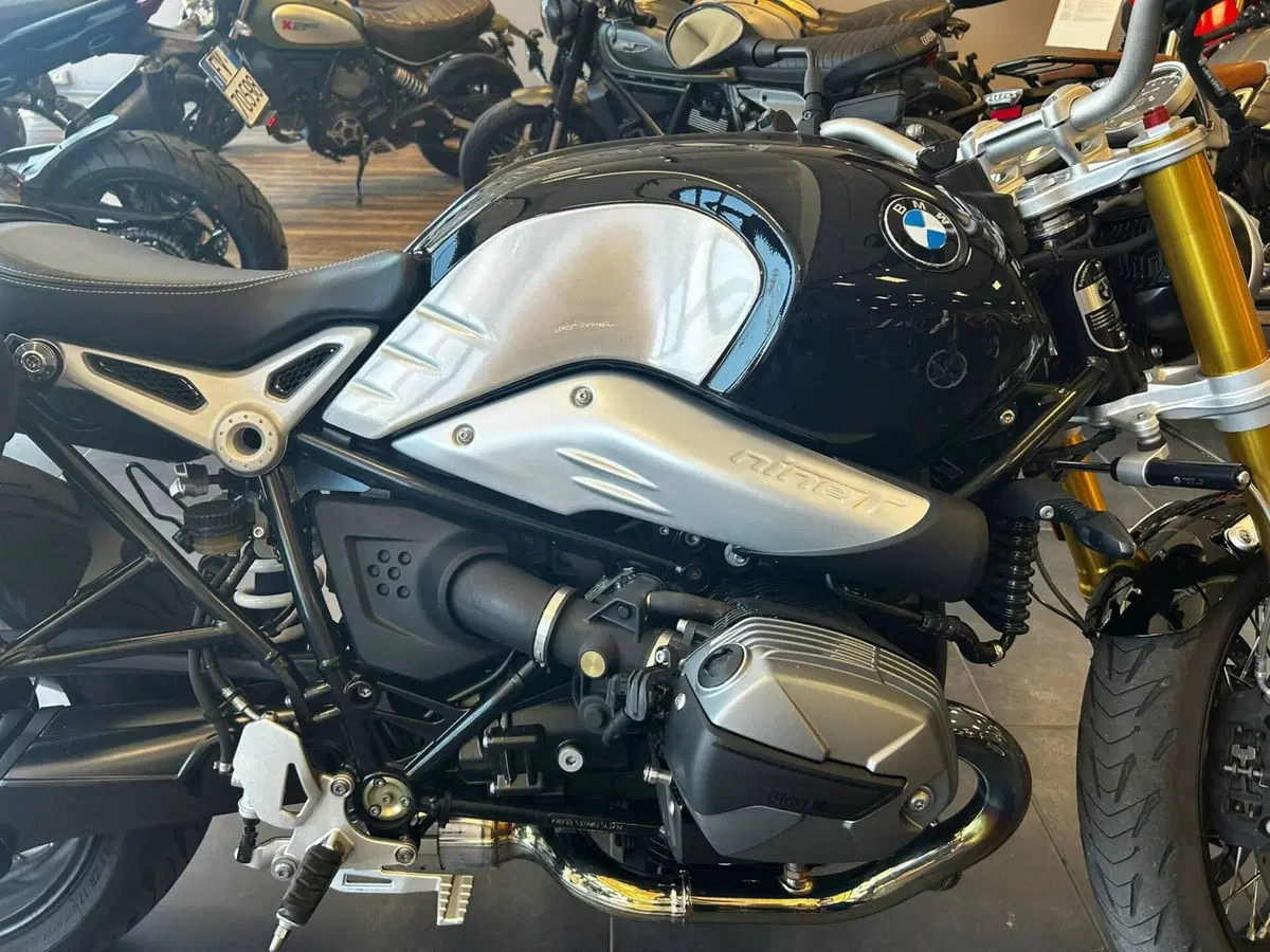 Bmw R nineT (2021 - 24) (3)