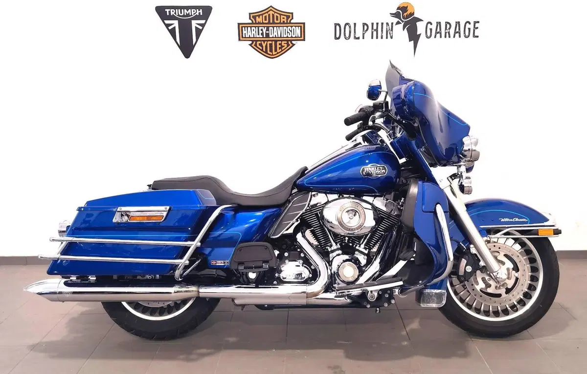 Harley-Davidson 1584 Electra Glide Ultra Classic (2008 - 13) - FLHTCU (2)