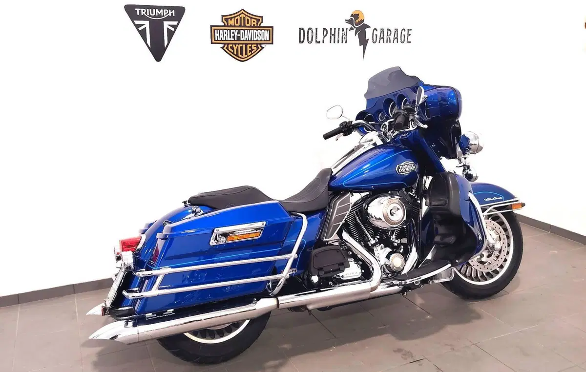 Harley-Davidson 1584 Electra Glide Ultra Classic (2008 - 13) - FLHTCU (3)