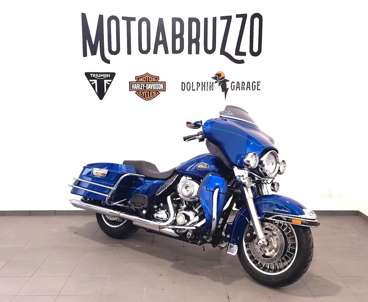 Harley-Davidson 1584 Electra Glide Ultra Classic (2008 - 13) - FLHTCU (5)