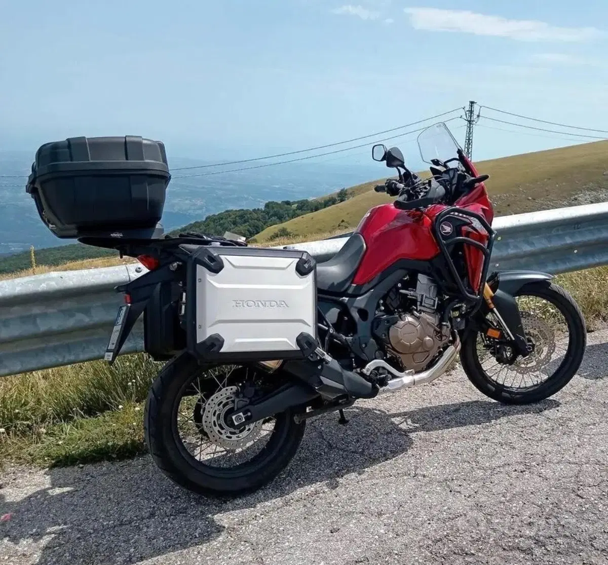 Honda Africa Twin CRF 1000L (2016 - 17) (2)