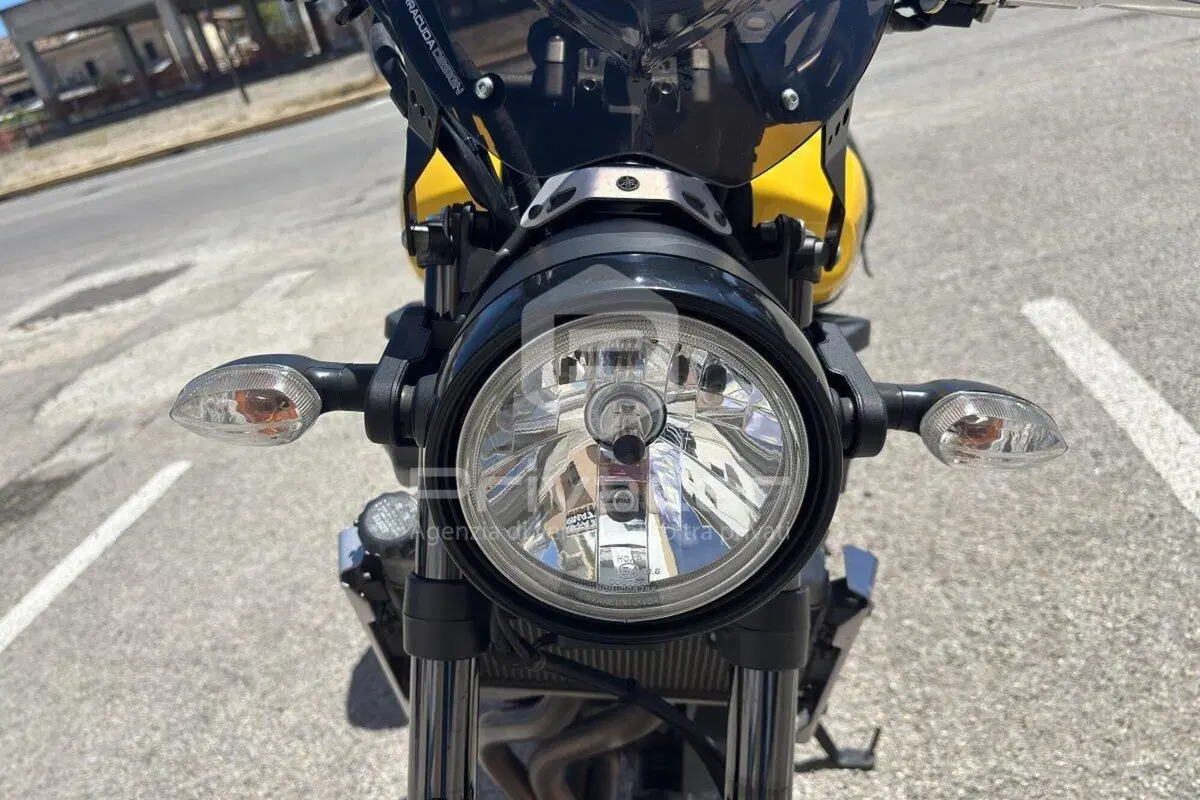 Yamaha XSR 700 ABS 60th Anniversary (2016 - 18) (10)