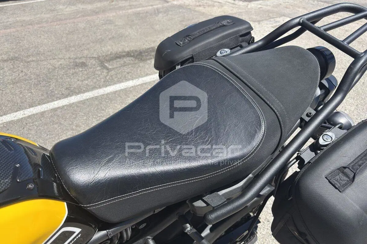 Yamaha XSR 700 ABS 60th Anniversary (2016 - 18) (13)