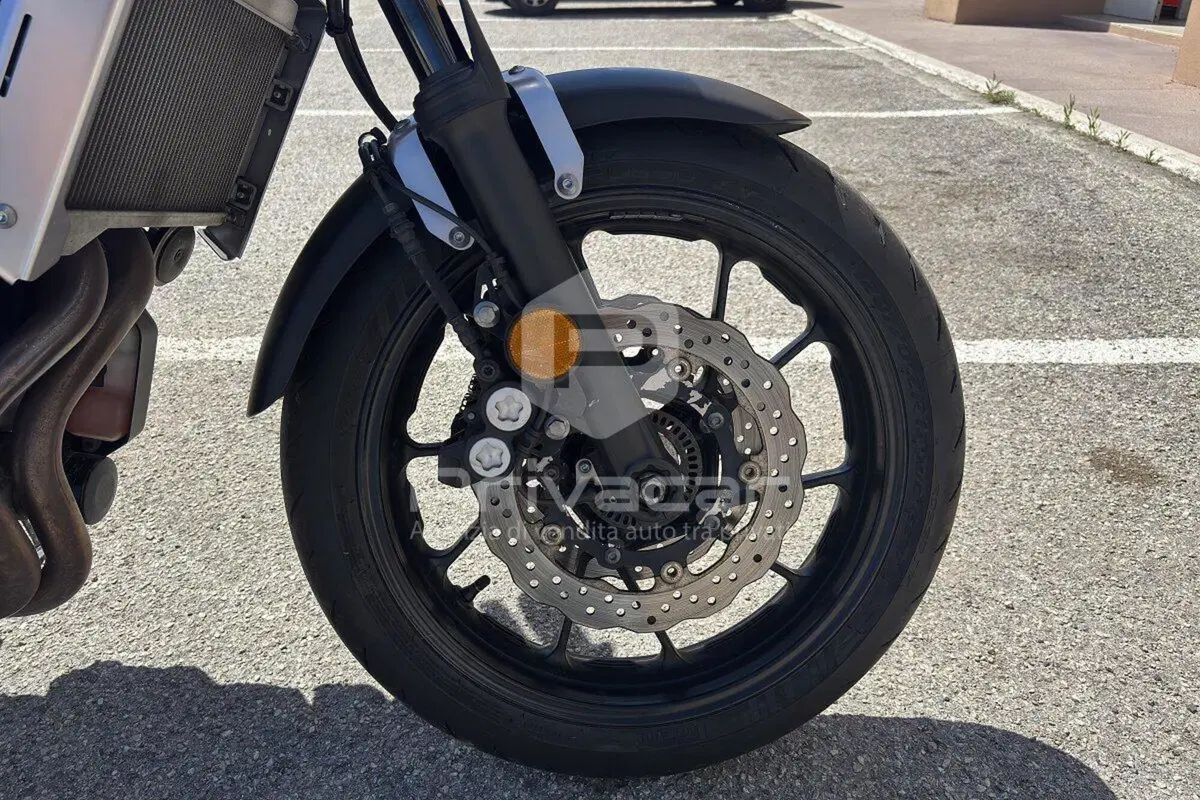 Yamaha XSR 700 ABS 60th Anniversary (2016 - 18) (15)
