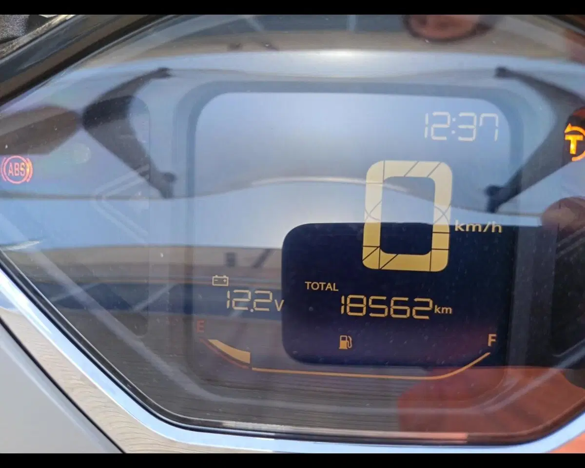 Honda SH 150i Sport (2024 - 25) (5)