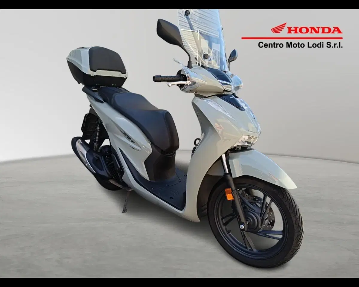 Honda SH 150i Sport (2024 - 25) (2)
