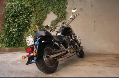 Suzuki VL 1500 Intruder usata