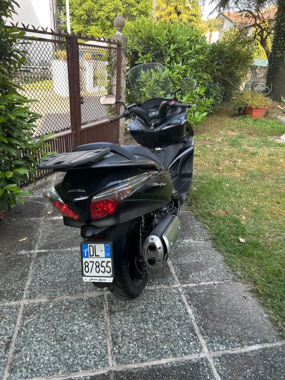 Honda Silver Wing 400 (2006 - 09) (2)
