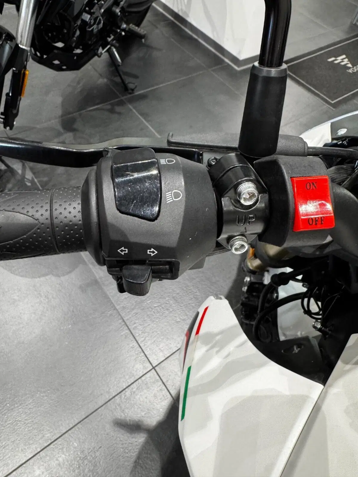 Keeway Motor RKF 125 (2021 - 24) (11)