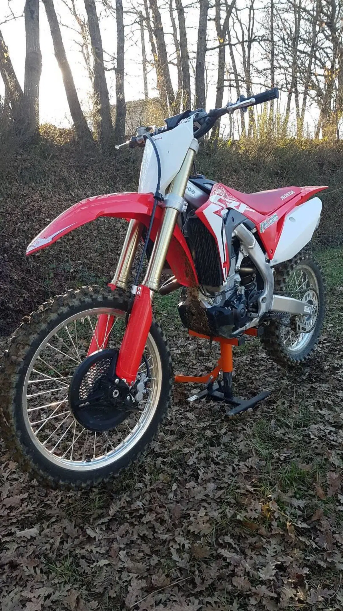 Honda CRF 450R (2018) (2)