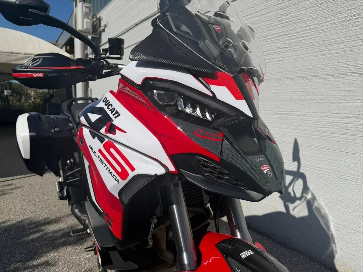 Ducati Multistrada V4 S (2021 - 24) (9)
